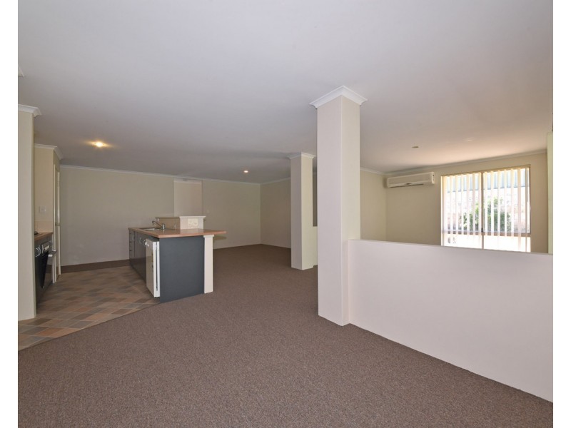 22 Grand Paradiso Parade, Merriwa WA 6030