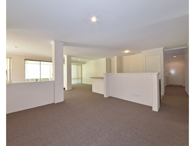 22 Grand Paradiso Parade, Merriwa WA 6030