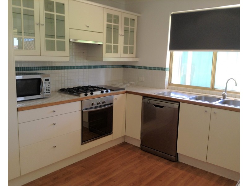 16 Twilight Circuit, Ridgewood WA 6030