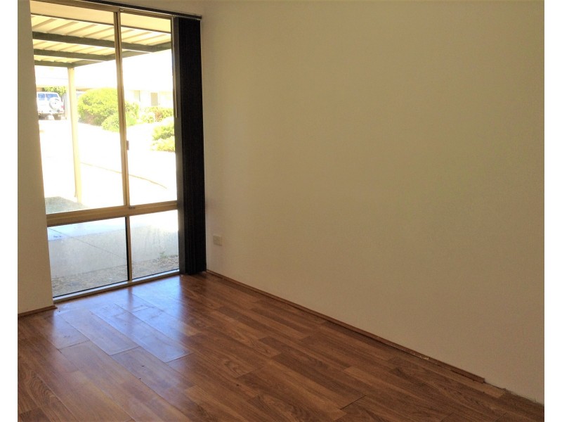 16 Twilight Circuit, Ridgewood WA 6030