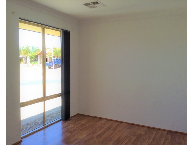 16 Twilight Circuit, Ridgewood WA 6030