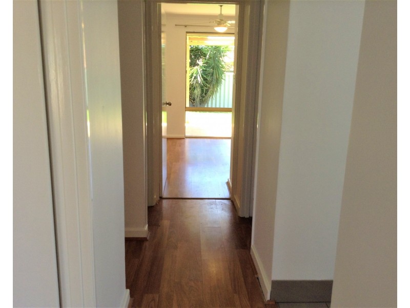 16 Twilight Circuit, Ridgewood WA 6030