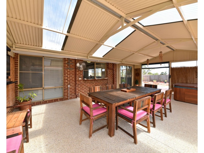 9 Pirianda Close, Clarkson WA 6030