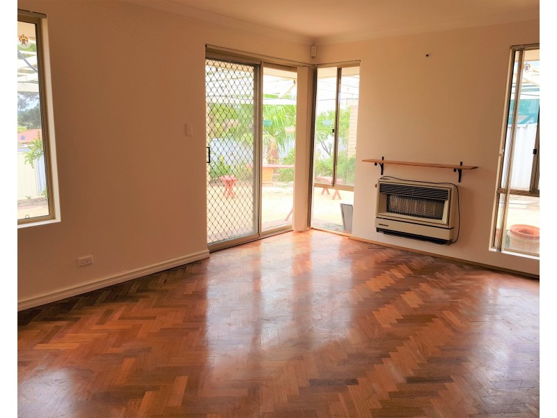 3 Newcap Place, Merriwa WA 6030