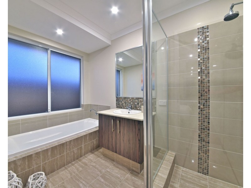 3 Goodalli Street, Jindalee WA 6036