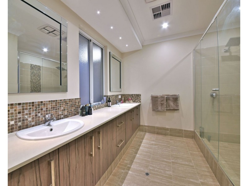 3 Goodalli Street, Jindalee WA 6036