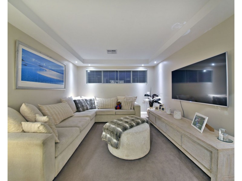 3 Goodalli Street, Jindalee WA 6036