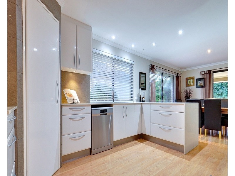 17 Mulgrave Loop, Mindarie WA 6030