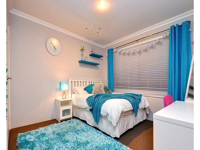 17 Mulgrave Loop, Mindarie WA 6030