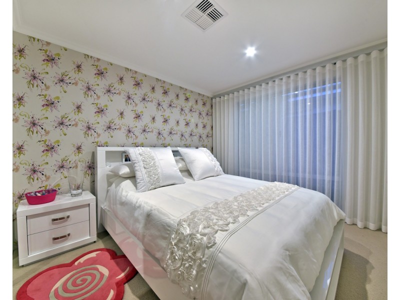 6 Belii Lane, Jindalee WA 6036