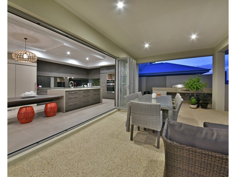 6 Belii Lane, Jindalee WA 6036