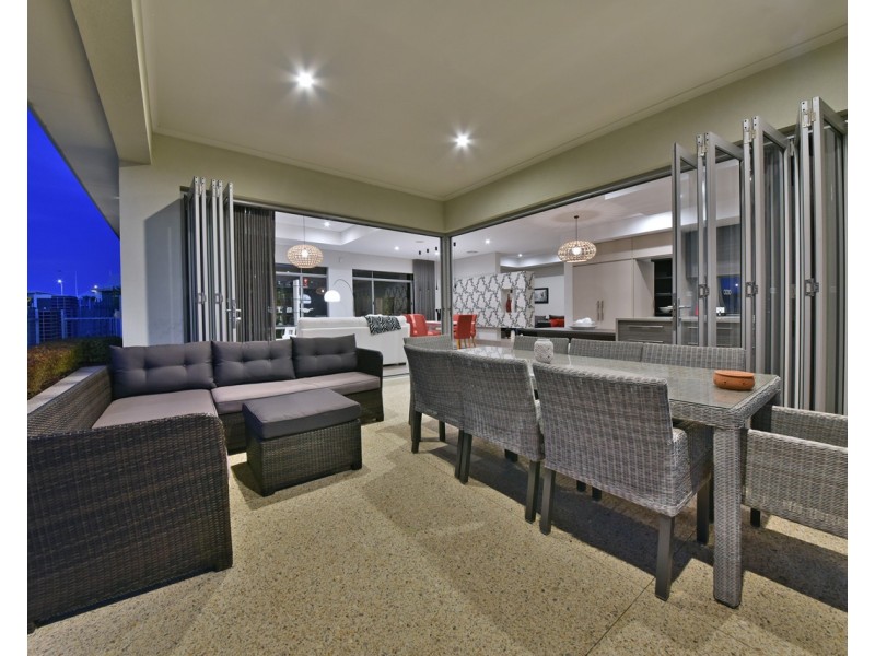 6 Belii Lane, Jindalee WA 6036