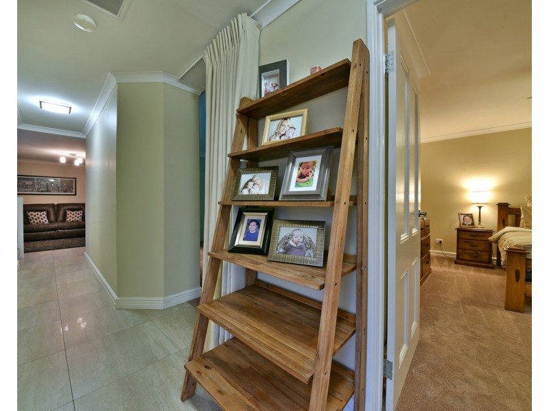 60 Stonehaven Parade, Kinross WA 6028