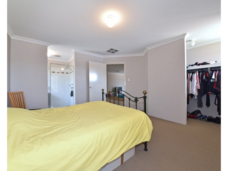 88 Shepperton Drive, Butler WA 6036