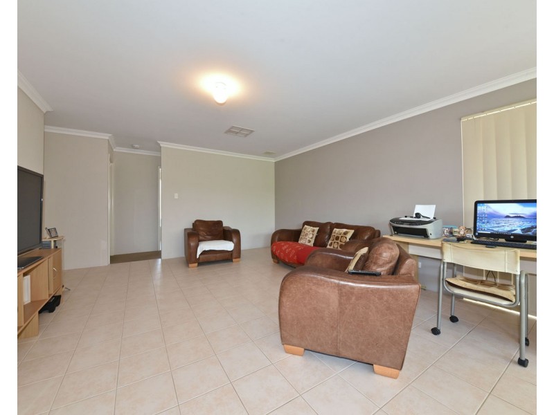 88 Shepperton Drive, Butler WA 6036