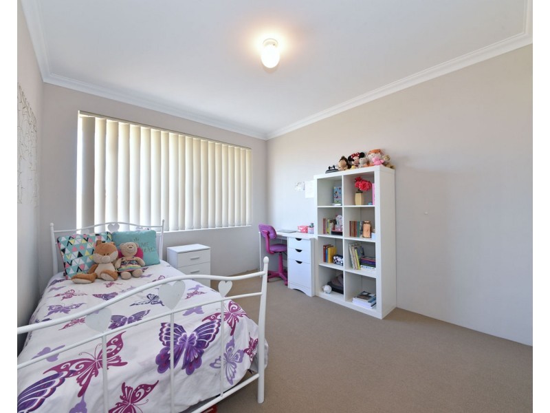 88 Shepperton Drive, Butler WA 6036