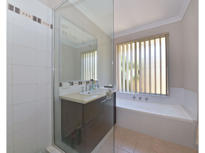 88 Shepperton Drive, Butler WA 6036