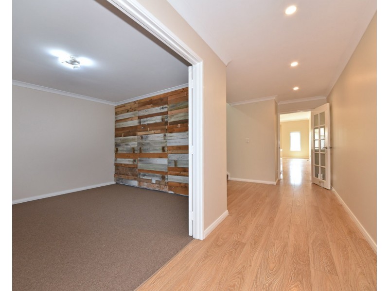 12 Doddington Way, Quinns Rocks WA 6030