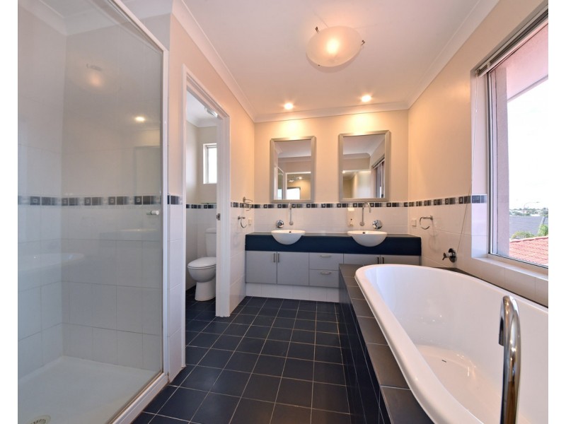 12 Doddington Way, Quinns Rocks WA 6030