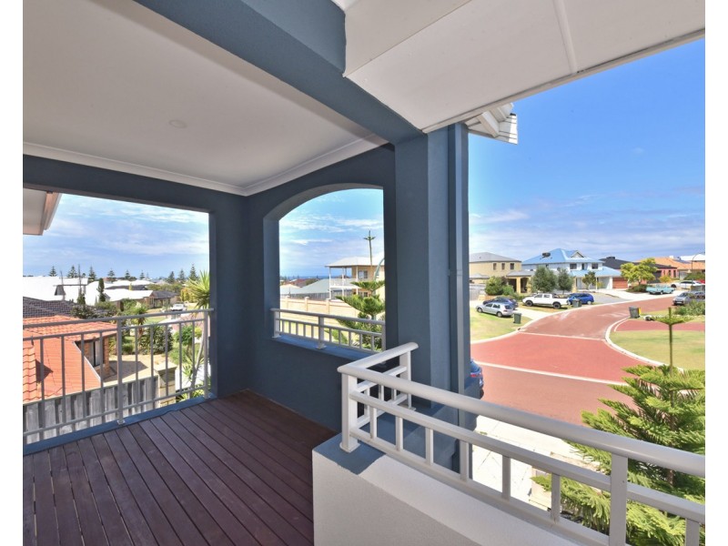 12 Doddington Way, Quinns Rocks WA 6030