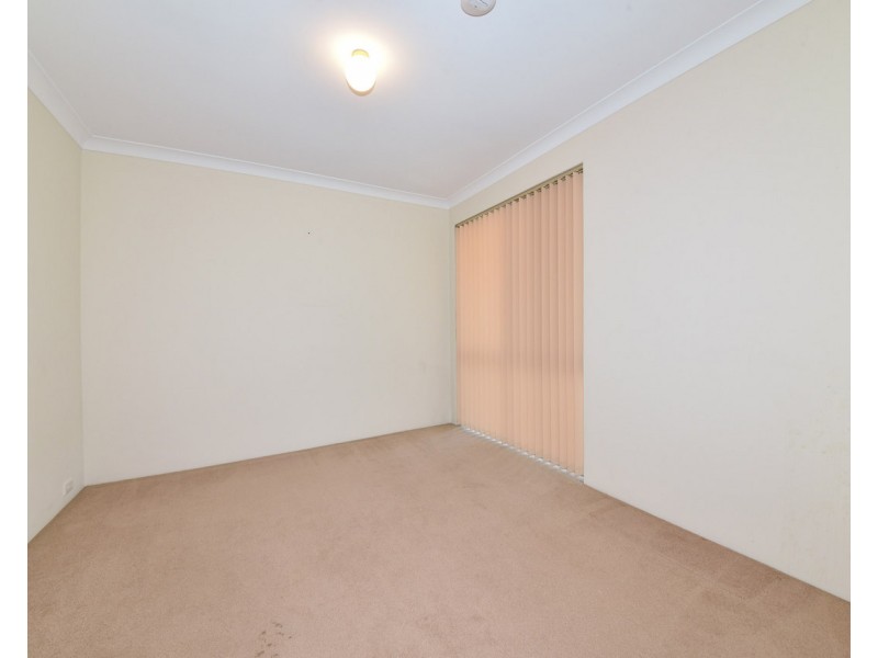 11 Carnarvon Rise, Ocean Reef WA 6027