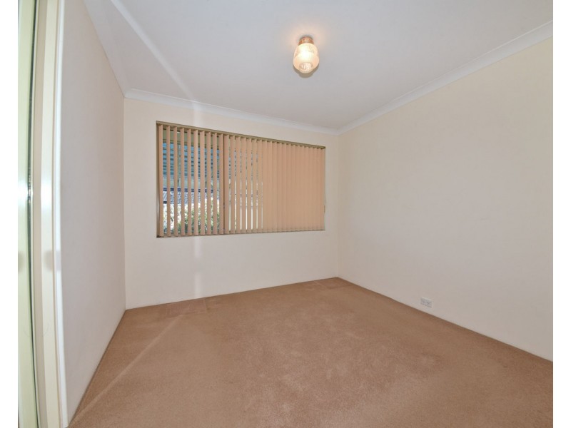 11 Carnarvon Rise, Ocean Reef WA 6027