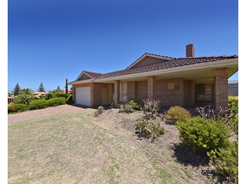 11 Carnarvon Rise, Ocean Reef WA 6027