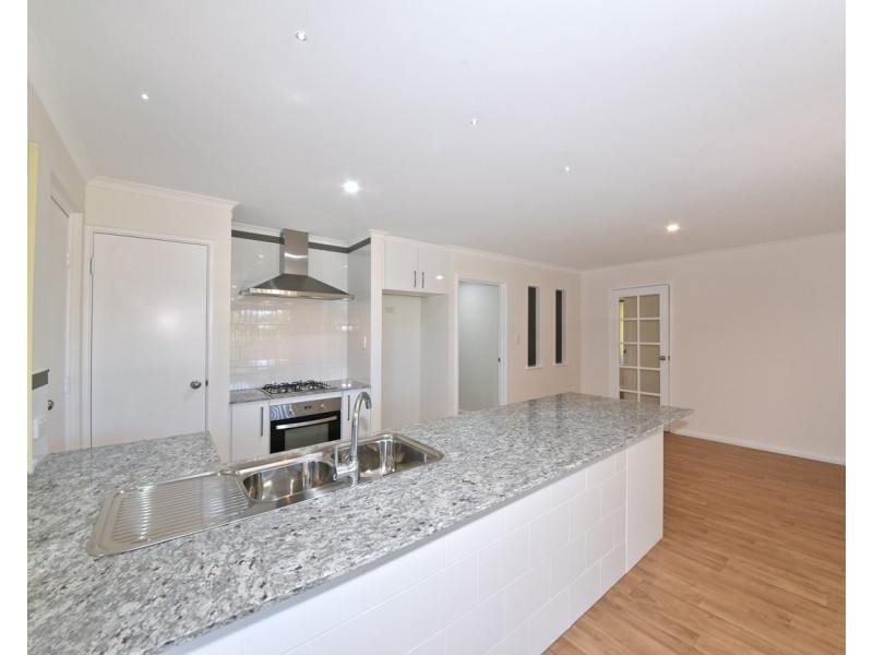 21 Blue Mountain Link, Merriwa WA 6030