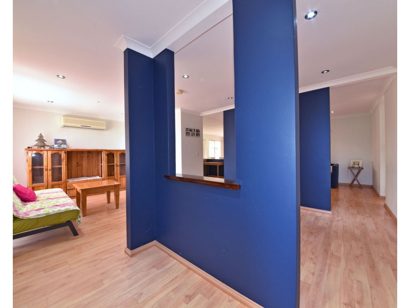 11 Petersen Close, Clarkson WA 6030