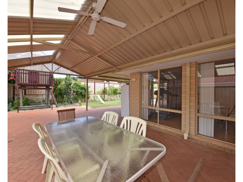 11 Petersen Close, Clarkson WA 6030