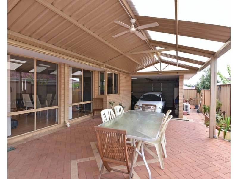11 Petersen Close, Clarkson WA 6030