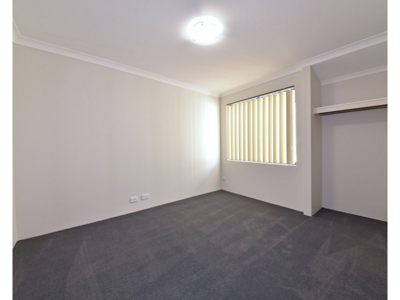 35 Tamarama Crescent, Clarkson WA 6030