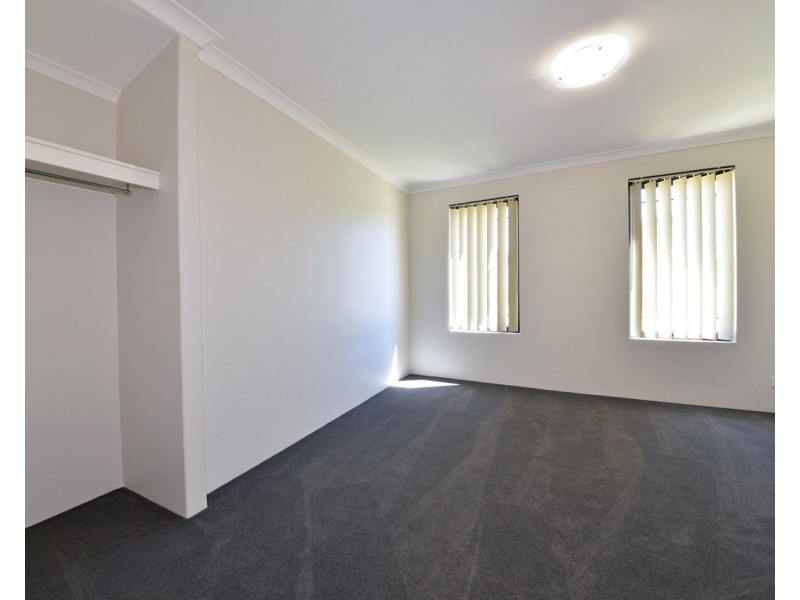 35 Tamarama Crescent, Clarkson WA 6030