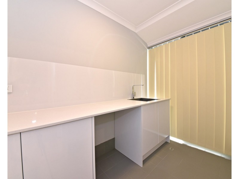 35 Tamarama Crescent, Clarkson WA 6030