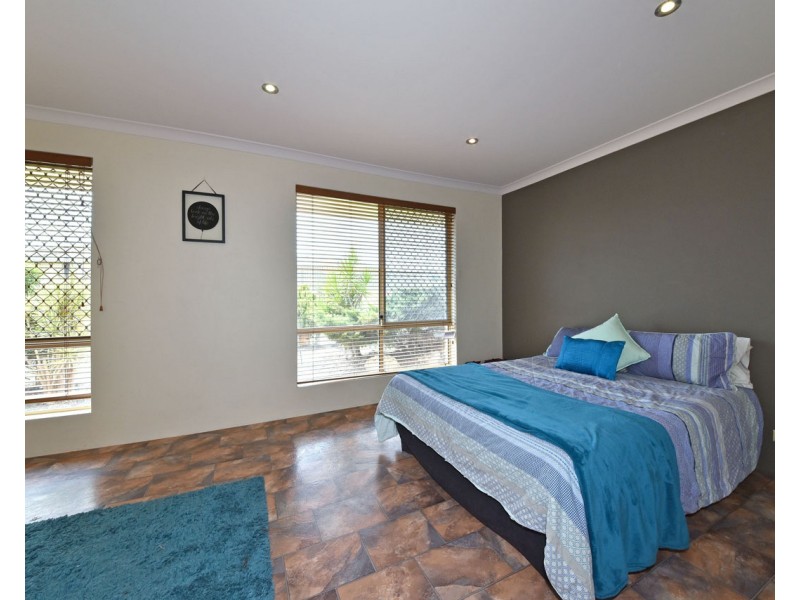 4 Calabar Court, Merriwa WA 6030