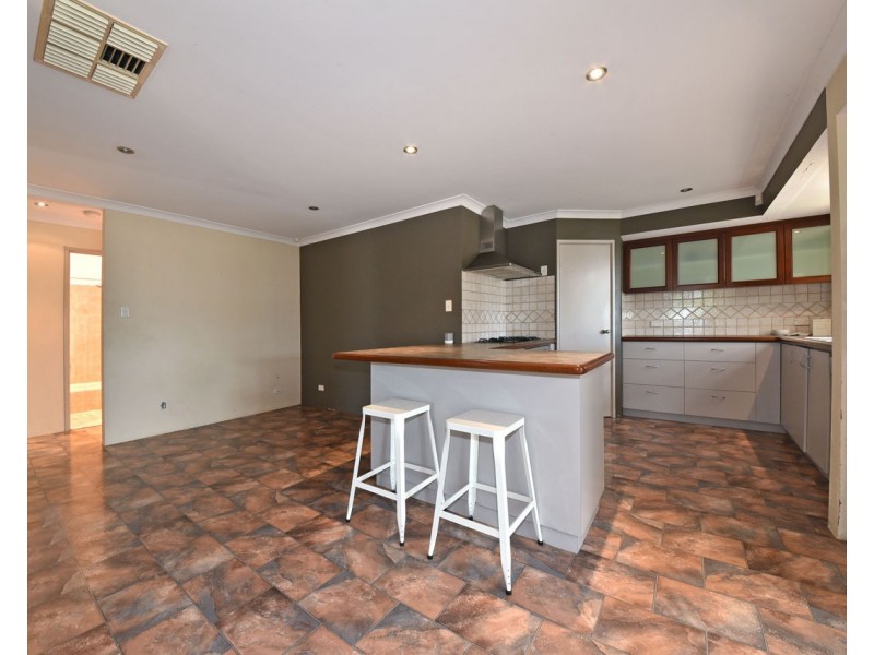4 Calabar Court, Merriwa WA 6030