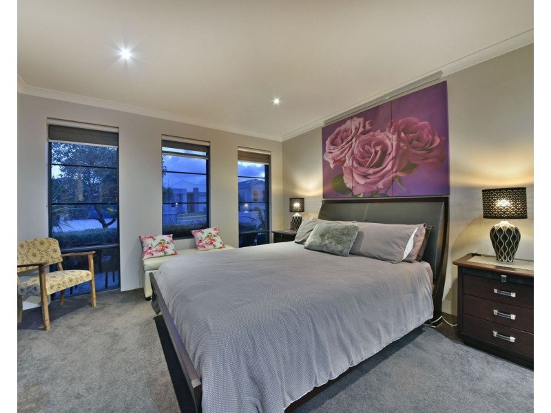 18 Columbia Crescent, Alkimos WA 6038