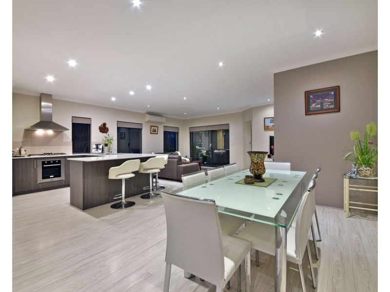 18 Columbia Crescent, Alkimos WA 6038