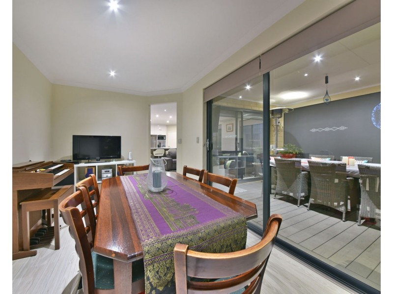 18 Columbia Crescent, Alkimos WA 6038