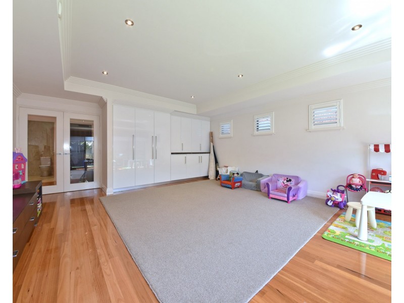 68 Limetree Circuit, Mindarie WA 6030