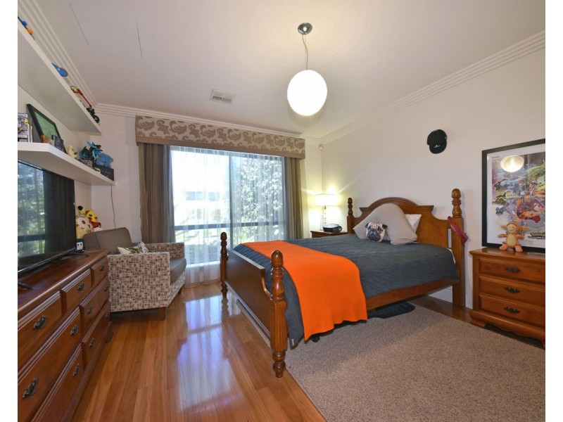 68 Limetree Circuit, Mindarie WA 6030