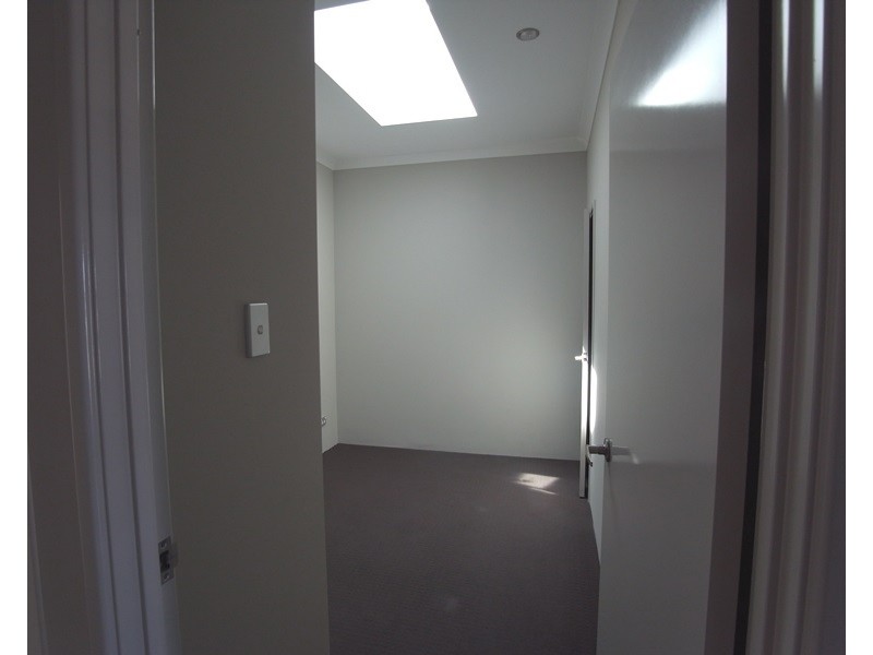 4 Tarpon Link, Butler WA 6036