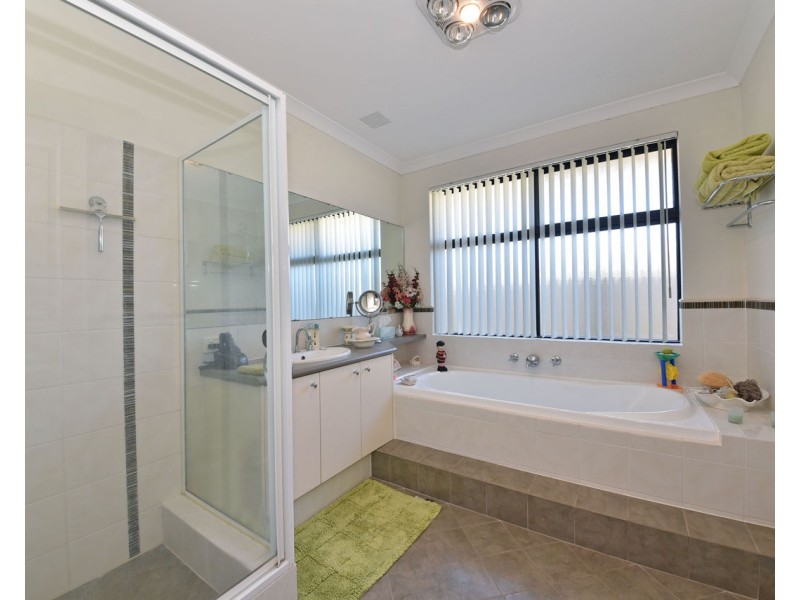 6 Beachtown Vista, Clarkson WA 6030