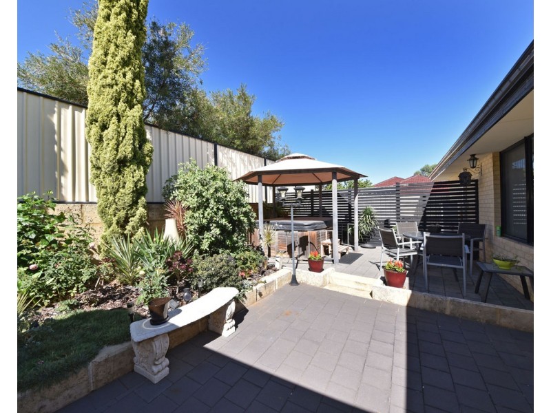 6 Beachtown Vista, Clarkson WA 6030