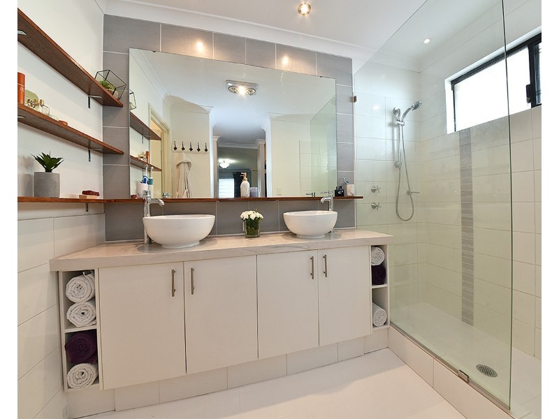22 Sailboat Link, Jindalee WA 6036