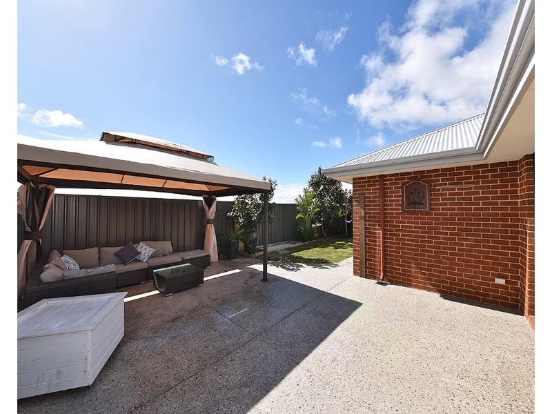 22 Sailboat Link, Jindalee WA 6036