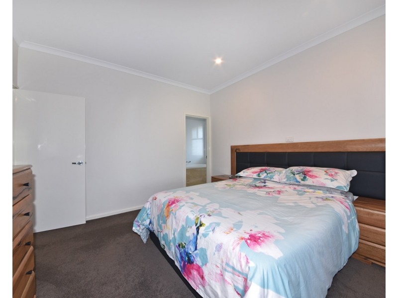 4 Hazel Avenue, Quinns Rocks WA 6030