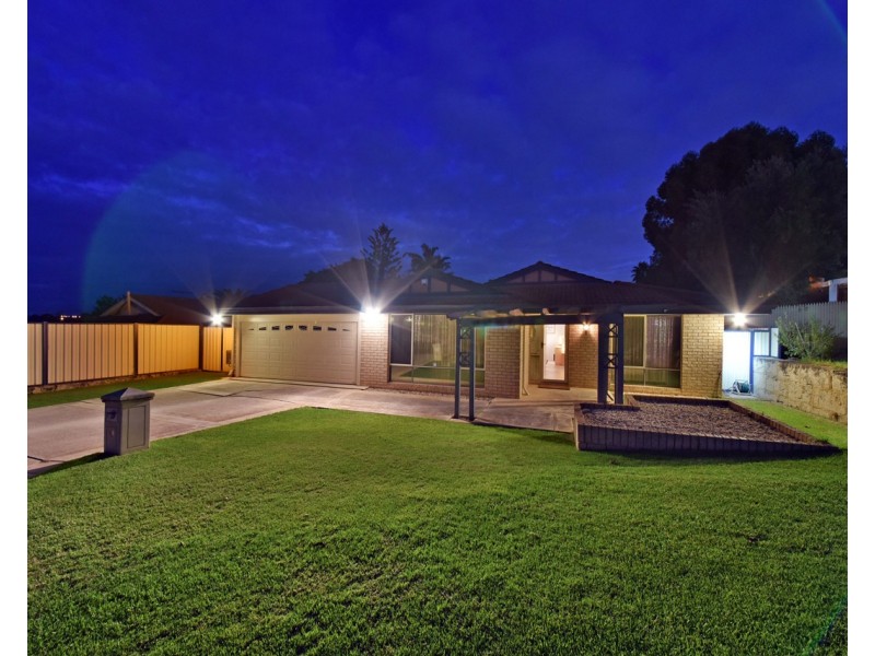 19 Banfield Grove, Clarkson WA 6030