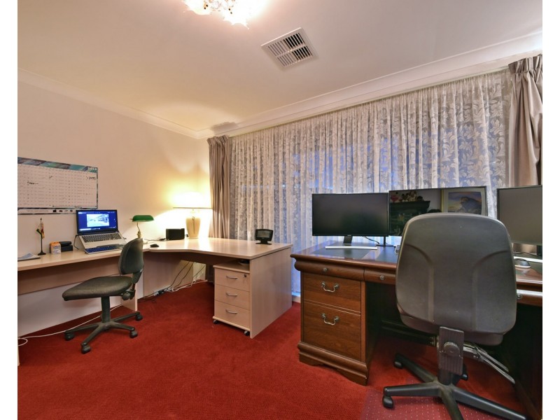 19 Banfield Grove, Clarkson WA 6030