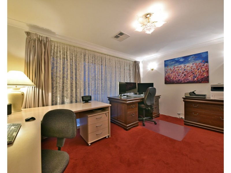 19 Banfield Grove, Clarkson WA 6030